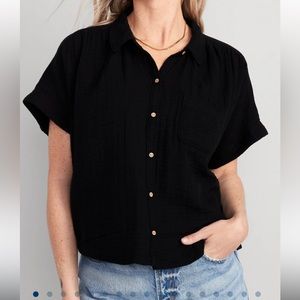 Old navy button up top. NWT